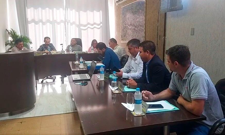 VEREADORES DE BARBOSA FERRAZ DESTACARAM O SUCESSO DA FESTA DE 63 ANOS DO MUNICÍPIO.